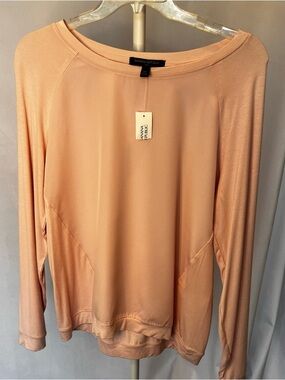 NWT Banana Republic XS Pale Peach Top